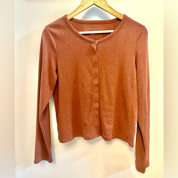 American Eagle Outfitters Brown Long Sleeve Ribbed Snap Button Top Size L - Picture 2 of 6